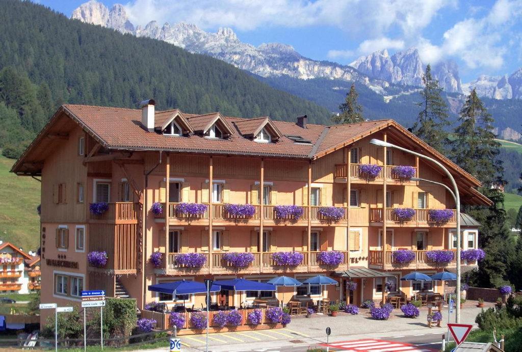 Hotel Vallechiara Moena Εξωτερικό φωτογραφία