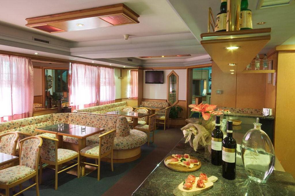 Hotel Vallechiara Moena Εξωτερικό φωτογραφία